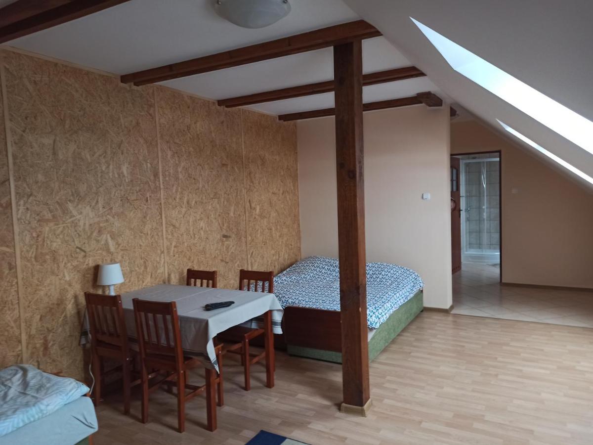 Powroznik 94 Apartment Мушина Екстериор снимка