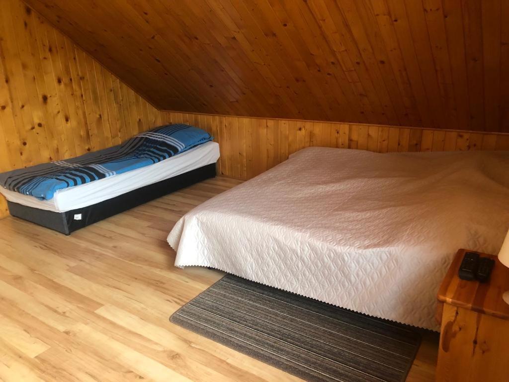 Powroznik 94 Apartment Мушина Екстериор снимка